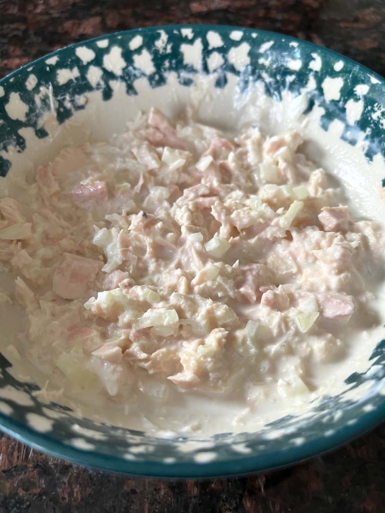 bowl of healthy tuna salad made with Greek yogurt