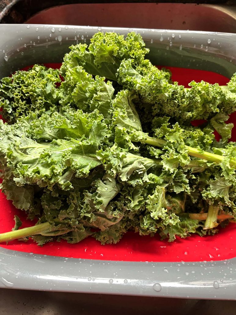 how to cut kale