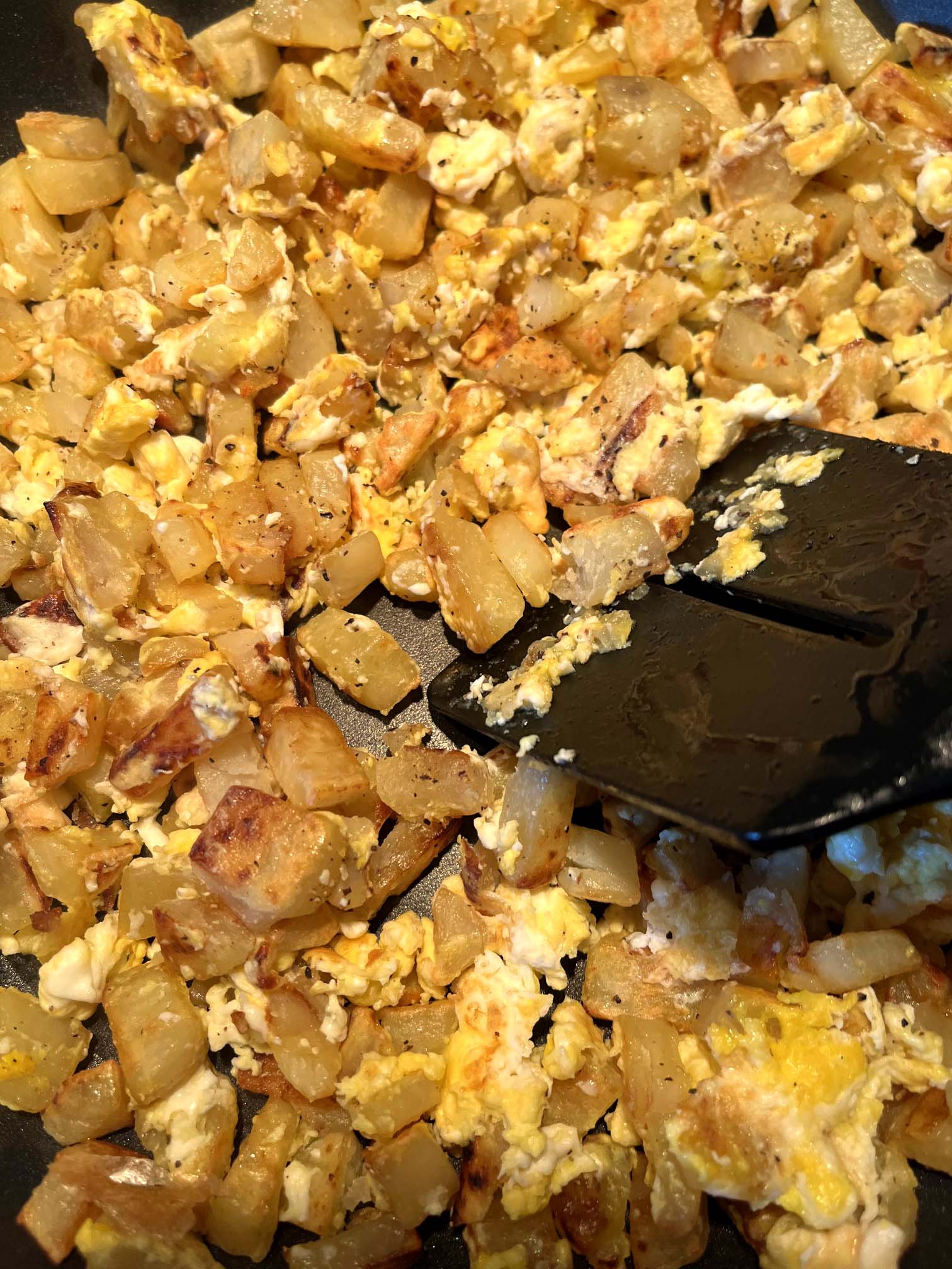 Fried Potatoes And Eggs Recipe – Easy Breakfast Idea – Melanie Cooks