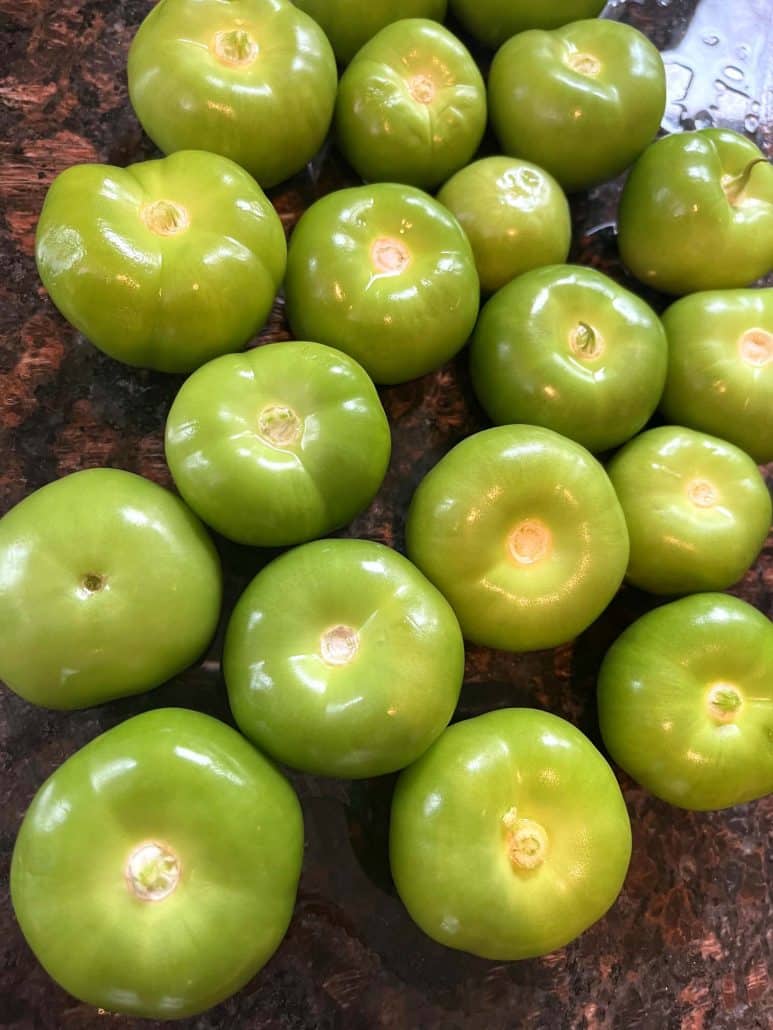 how to peel tomatillos