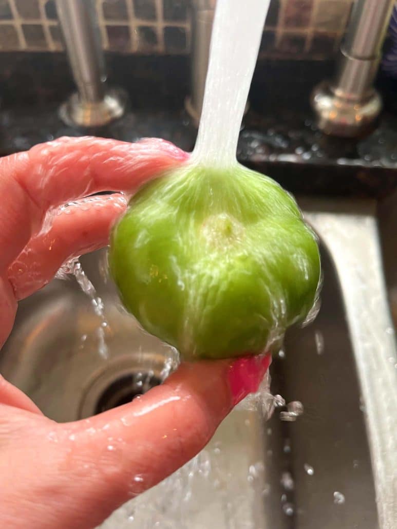 easy tomatillo peeling