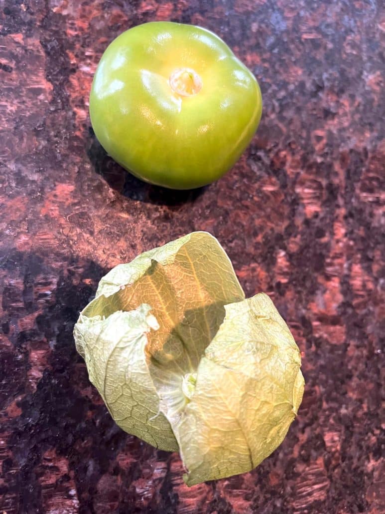 how to prepare tomatillos