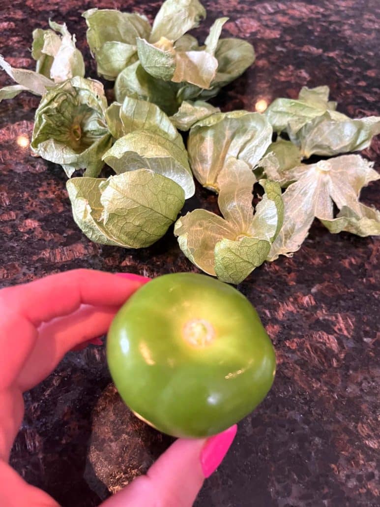 best way to peel tomatillos