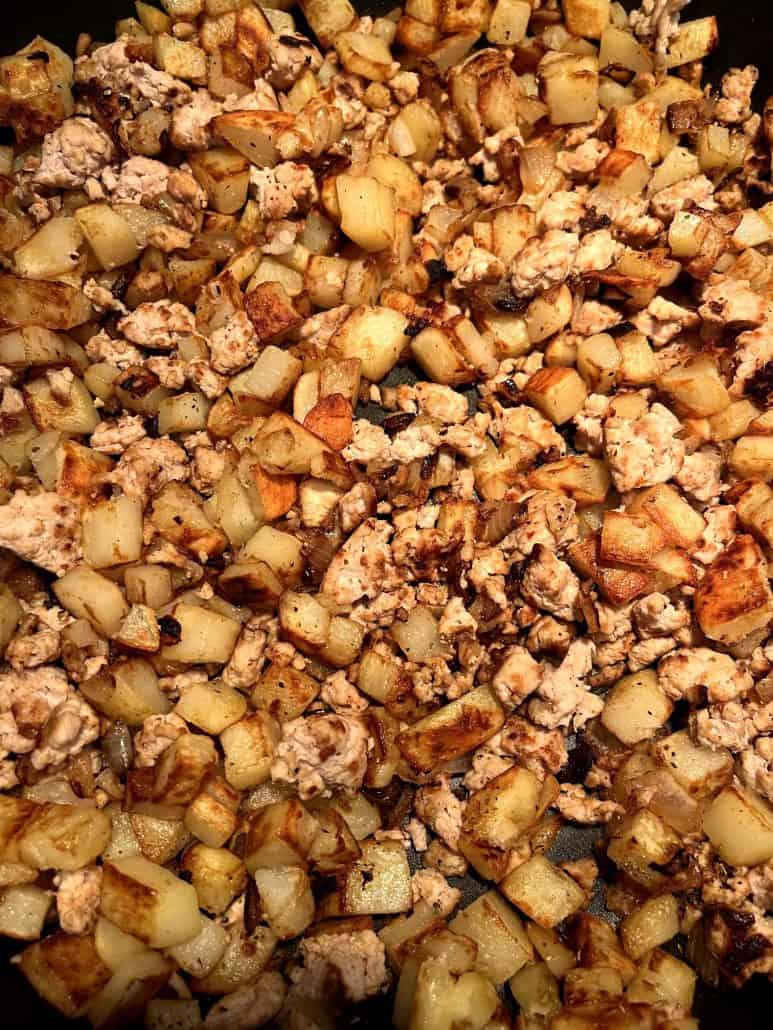 Easy Ground Turkey And Potatoes Skillet Recipe – One Pan Dinner