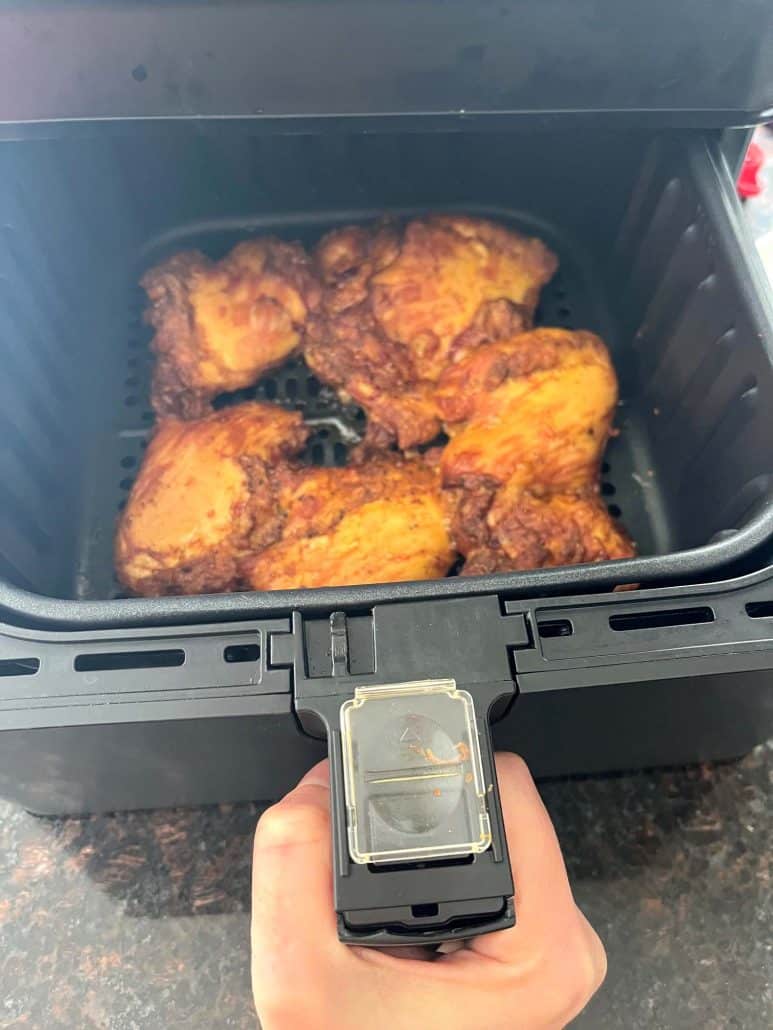 Crispy Trader Joe’s shawarma chicken thighs cooked in the air fryer, shown perfectly browned and ready to serve.