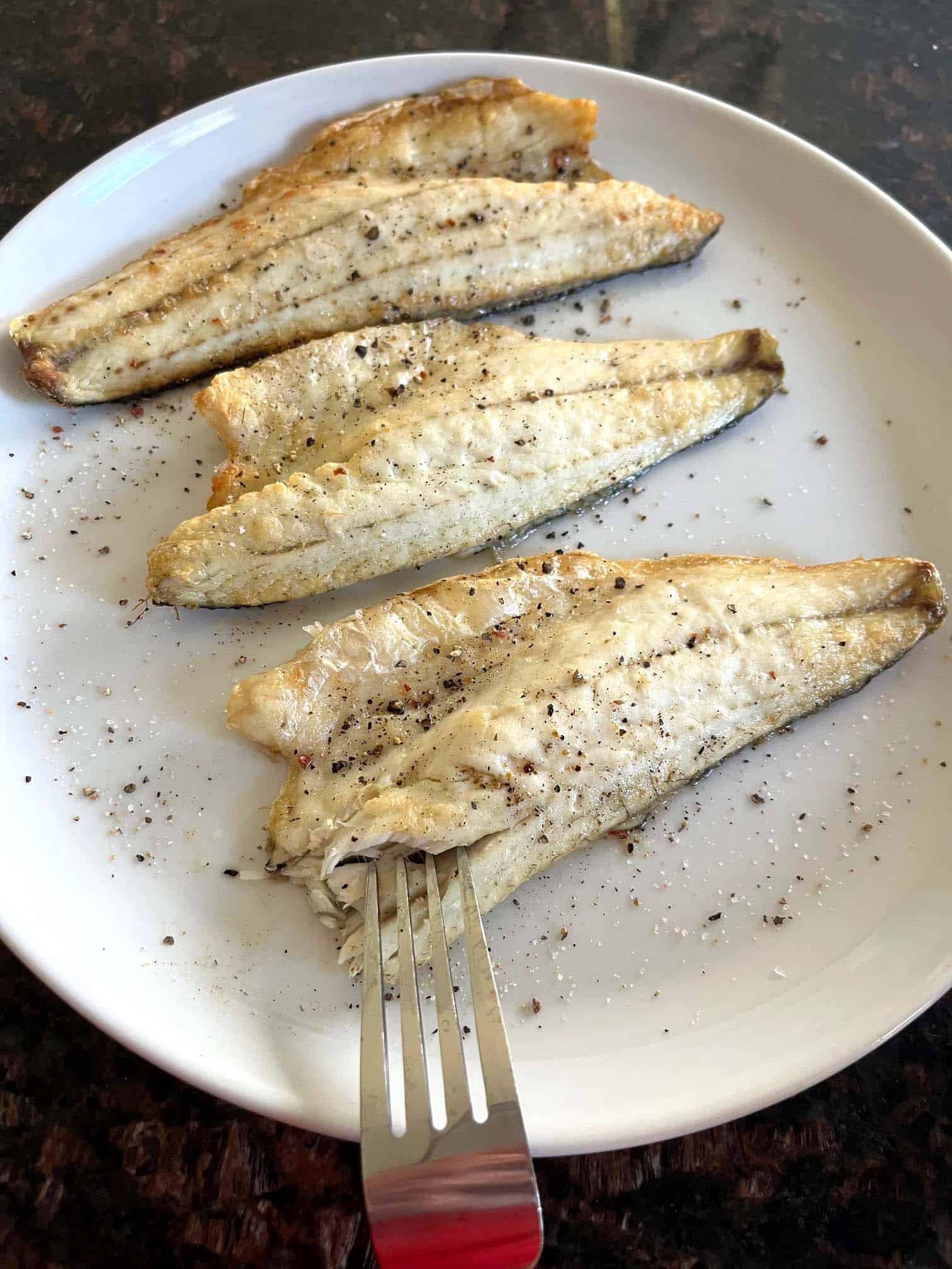 Air Fryer Branzino Fillets Recipe – Tender Fish, Quick & Healthy
