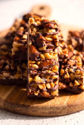 Homemade Dark Chocolate Sea Salt Nut Bars Recipe Homemade dark chocolate sea salt nut bars drizzled with melted chocolate.